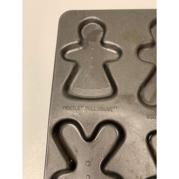 Nestle Toll House Cookie Kids Baking Pan Gingerbread Girl Boy 10x7" METAL - Picture 3 of 6